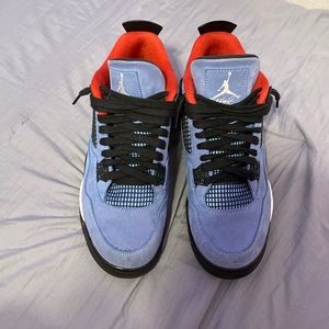 Jordan 4 Travis Scott